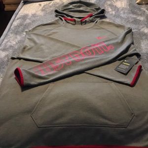 Women’s XL Nike Therma Hoodie NWT